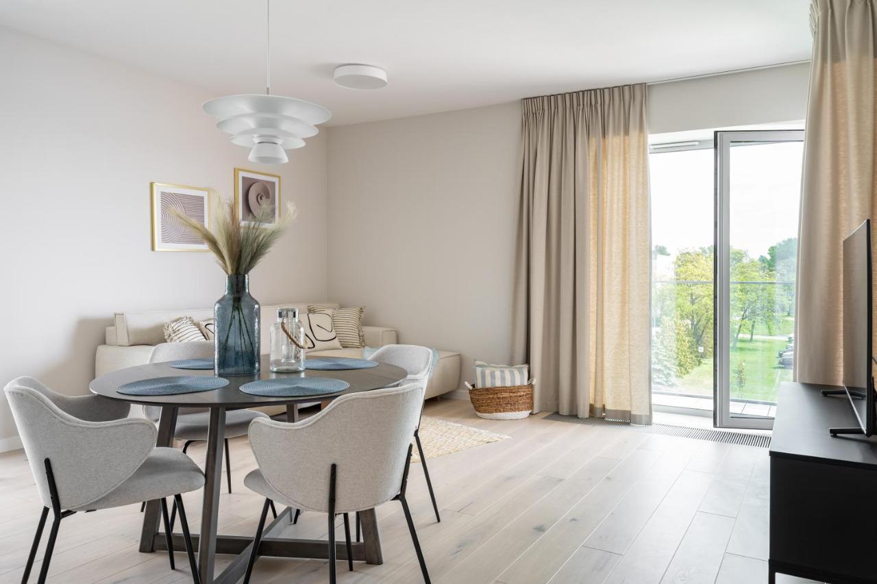 Yacht Park With Sea View By Lion Apartments غدينيا المظهر الخارجي الصورة